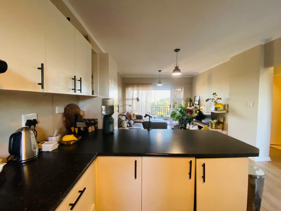 To Let 2 Bedroom Property for Rent in Royal Ascot Western Cape